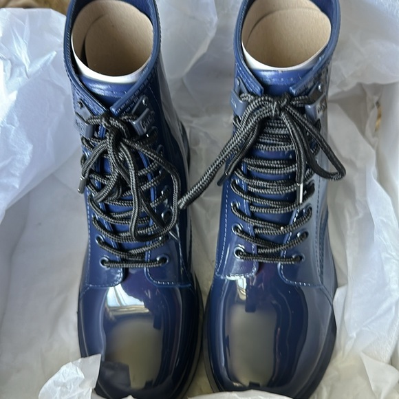 Michael Kors boots - Picture 3 of 3